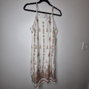 White Sleeveless Dress